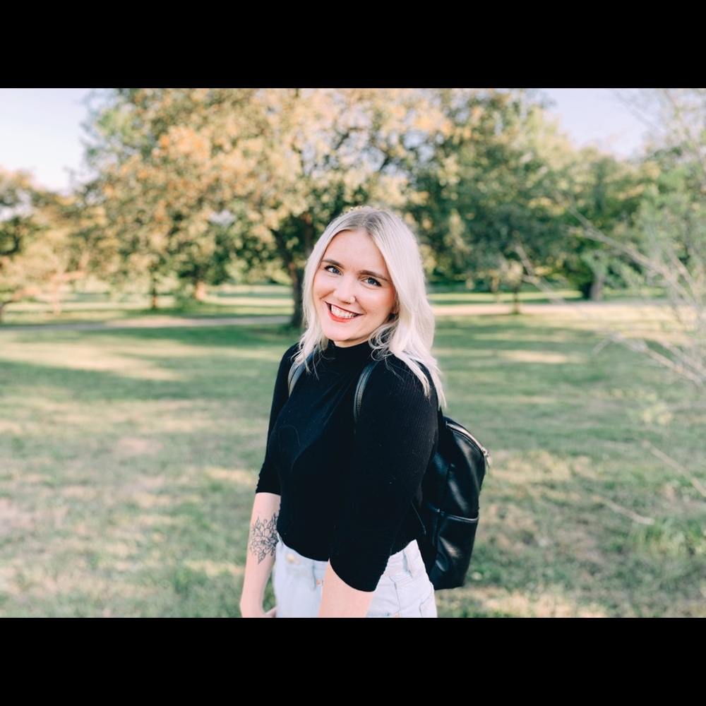 Meet your Posher, Melissa